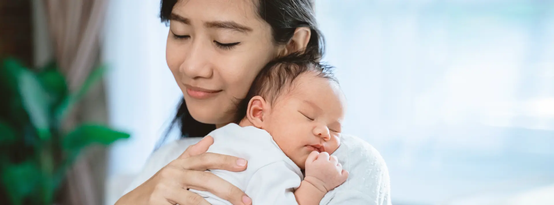 อุ้มบ่อยลูกจะติดมือ เรื่องจริงหรือเป็นแค่ความเชื่อกันนะ?