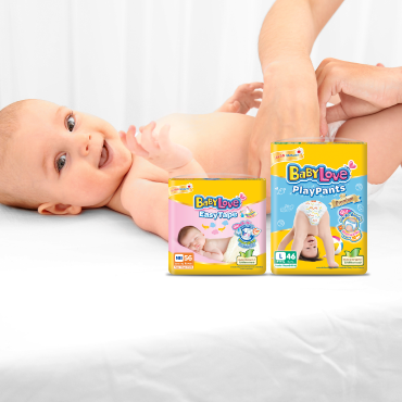 Babies’ development and how to choose diapers for them